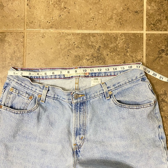 Levi’s 550 Relaxed Tapered Jeans Size 18 Long - Picture 4 of 8